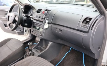 Skoda Fabia II Hatchback Facelifting 1.6 TDI CR DPF 90KM 2013 Skoda Fabia Super stan, Spalanie 4,2100 km GWARANCJA 1.6 Diesel 90KM, zdjęcie 10