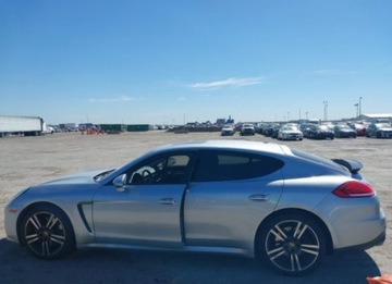 Porsche Panamera I Limuzyna Facelifting 3.6 310KM 2015 Porsche Panamera 2015, 3.6L, po gradobiciu 3.6 Benzyna 310KM, zdjęcie 3