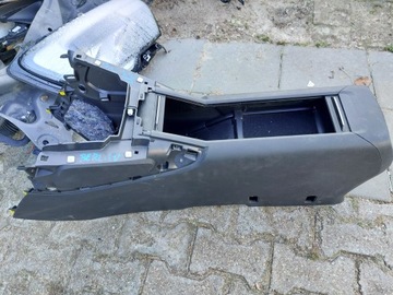 ЦЕНТРАЛЬНЫЙ ТУННЕЛЬ ПАРТНЕР BERLINGO IV RIFTER 19-