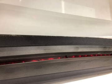 MERCEDES E 212 W212 POLIČKA ZADNÍ SVĚTLO STOP