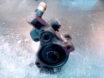 Насос гидроусилителя руля Ford Explorer II 4.0 V6 SOHC