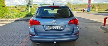 Opel Astra J Sports Tourer 1.6 Turbo ECOTEC 180KM 2011 Opel Astra Opel Astra 1.6 Turbo Cosmo 1.6 Benzyna 180KM, zdjęcie 4