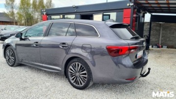 Toyota Avensis III Wagon Facelifting 2015 1.8 Valvematic 147KM 2017 Toyota Avensis 1.8BENZ manual Navi kamera climatronic 100 bezwypadek 1.8, zdjęcie 1