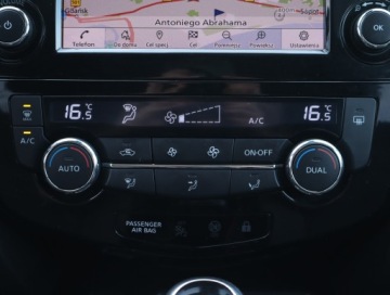 Nissan Qashqai II Crossover Facelifting 1.3 DIG-T  160KM 2019 Nissan Qashqai 1.3 DIG-T, Automat, Navi, Klima, zdjęcie 15