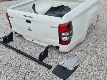 MITSUBISHI L200 L 200 2019 2020 2021 PAKA БОКОВОЕ КРЫЛО ДЛЯ ВАННЫ