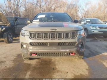 Jeep Compass II 2024 Jeep Compass 2024 Jeep Compass Trailhawk 4x4 2.0 Benzyna 200KM, zdjęcie 7
