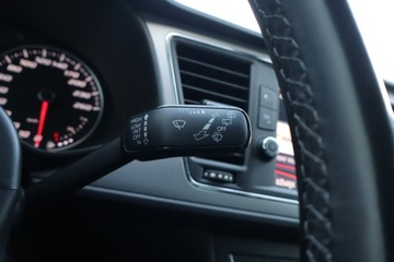 Seat Leon III ST Facelifting 1.6 TDI 115KM 2019 Seat Leon 1.6 TDI, DSG, Navi, Klima, Klimatronic, zdjęcie 21