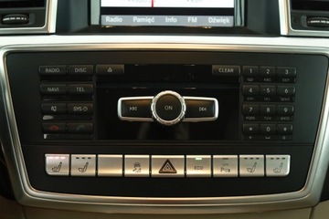 Mercedes Klasa M W166 Off-roader 350 BlueTEC 4MATIC 258KM 2013 Mercedes ML ML 350 BlueTEC, Salon Polska, 254 KM, zdjęcie 10