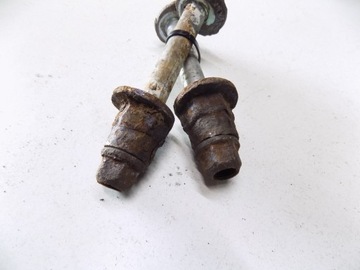 HONDA CR-V III ŠROUB VÝSTŘEDNÍ