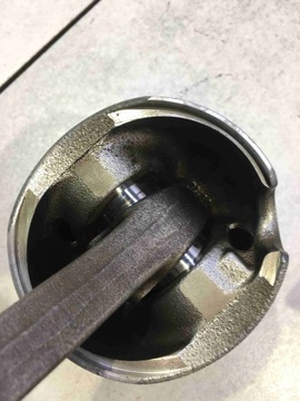 ШАТУН ПОРШНЯ VW PASSAT B5 1.9 TDI