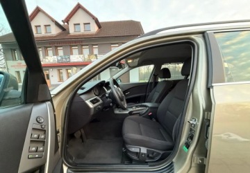 BMW Seria 5 E60 Sedan 2.5 525Xi 218KM 2005 BMW Seria 5 BMW Seria 5 525i 2.5 Benzyna 218KM, zdjęcie 13