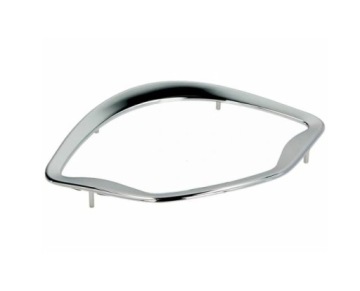 RAMKA LICZNIKA ZEGARÓW CHROM PIAGGIO VESPA GTS 125-300