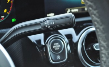 Mercedes Klasa A W177/V177 Hatchback 1.3 200 163KM 2018 Mercedes-Benz Klasa A A200 Automat Benzyna Kamera Nawigacja 1.3 Benzyna, zdjęcie 24