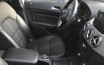 Mercedes Klasa B W246 Sports Tourer 200 CDI BlueEFFICIENCY 136KM 2014 Mercedes-Benz Klasa B Mercedes-Benz Klasa B 1.8 Diesel 136KM, zdjęcie 8