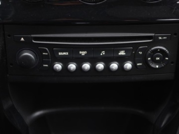 Citroen C3 II Hatchback facelifting 1.0 VTi 68KM 2016 Citroen C3 1.0 VTi, Klima, Tempomat, Parktronic, zdjęcie 12