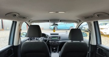 Volkswagen Sharan II Van 2.0 TDI-CR BMT 140KM 2010 Volkswagen Sharan Volkswagen Sharan 2.0 TDI Trendline 2.0 Diesel 140KM, zdjęcie 17