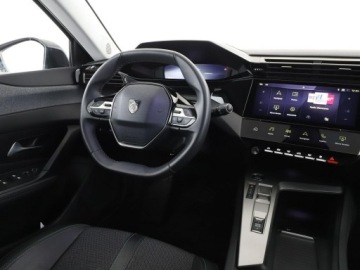 Peugeot 308 III Hatchback Plug-In 1.6 Hybrid 180KM 2023 Peugeot 308 PHEV Allure Pack navi kamera180 LED, zdjęcie 15