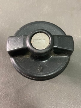 Крышка топливного бака Renault P299