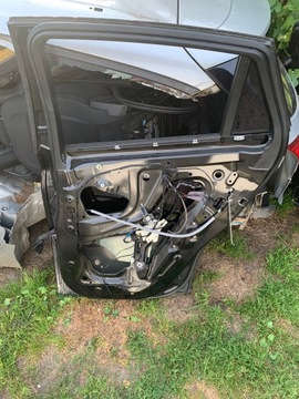 BMW X6 E71 DVEŘE PRAVÝ ZADNÍ