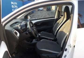 Toyota Aygo II Hatchback 3d Facelifting 1.0 VVT-i 72KM 2020 Toyota Aygo Okazja Benzyna 72KM, zdjęcie 21