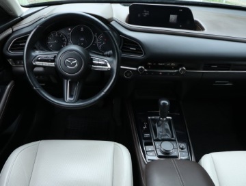 Mazda CX-30 2.0 Skyactiv-X 186KM 2022 Mazda CX-30 Skyactiv-X 2.0, Salon Polska, zdjęcie 6