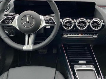 Mercedes GLA II Off-roader Facelifting 1.3 200 163KM 2025 MERCEDES-BENZ GLA 200 Progressive Suv 1.3 (163KM) 2025, zdjęcie 4