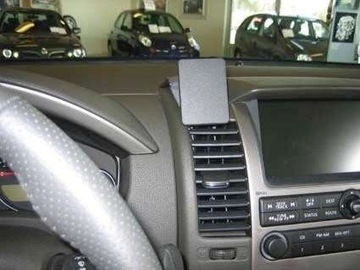 Brodit ProClip uchwyt do Nissan King Cab 07-10