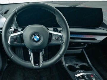 BMW Seria 1 F70 2025 BMW Seria 1 120 Sport Hatchback 1.5 (170KM) 2025, zdjęcie 7