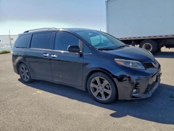 Toyota Sienna III 2020 Toyota Sienna SE 2020 3.5 Benzyna 296KM, zdjęcie 4