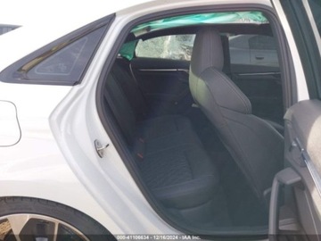 Audi A3 8Y 2024 Audi S3 Prestige, 2024r., 4x4, 2.0L 2.0 Benzyna 306KM, zdjęcie 9