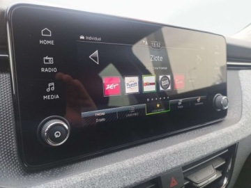 Skoda Kamiq Crossover Facelifting 1.0 TSI 115KM 2025 Skoda Kamiq DSG LED Kamera Virtual Cockpit Grzane fotele KESSY Bezwypadkowy, zdjęcie 17