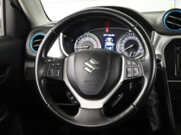 Suzuki Vitara III 2020 Suzuki Vitara 1.4 BoosterJet, Salon Polska, 4X4, zdjęcie 20
