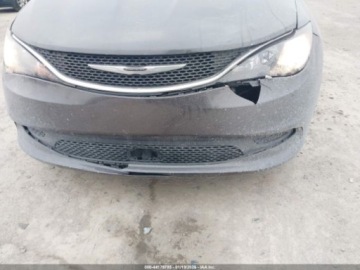 Chrysler Voyager V 2021 Chrysler Voyager 2021 r., 3,6L LXI 3.6 Benzyna 287KM, zdjęcie 9