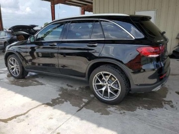 Mercedes GLC X254 2022 Mercedes-Benz GLC 2022, 2.0L, 4x4, porysowany ..., zdjęcie 1