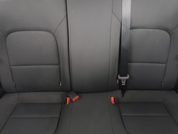 Kia Rio III Hatchback 5d Facelifting 1.2 DOHC CVVT 84KM 2015 Kia Rio 1.25 CVVT, Klima, Podgrzewane siedzienia, zdjęcie 9