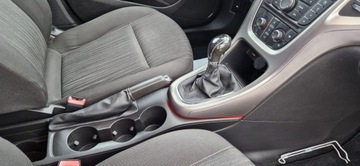 Opel Astra J Hatchback 5d 1.7 CDTI ECOTEC 110KM 2010 Opel Astra J Jeden Właściciel Zarejestrowany, zdjęcie 17