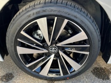 Toyota Corolla XII TS Kombi Facelifting 1.8 Hybrid 140KM 2026 Od ręki - Style 1.8 Hybrid 140KM | Podgrzewane fotele!, zdjęcie 12