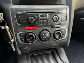 Citroen C4 II Hatchback 5d 1.6 e-HDi 114KM 2013 Citroen C4 1.6 e-HDI 115KM Automat Bezwypadkowy, zdjęcie 12