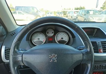 Peugeot 206 Hatchback 5d + 1.4 75KM 2011 Peugeot 206 plus Peugeot 206 plus 206 1.4 Presence 1.4 Benzyna 75KM, zdjęcie 8