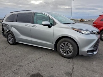 Toyota Sienna III 2023 Toyota Sienna 2023r., 2.5L 2.5 Hybryda 245KM, zdjęcie 1