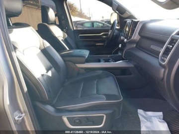  RAM 1500 2021r., Laramie, od ubezpieczalni 5.7 Benzyna 395KM, zdjęcie 7