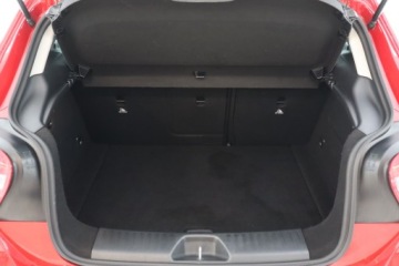 Mercedes Klasa A W176 Hatchback 5d 1.6 180 BlueEFFICIENCY 122KM 2014 Mercedes A A 180, Klima, zdjęcie 13