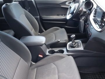 Kia Ceed III Kombi Facelifting 1.5 T-GDI 160KM 2022 Kia Ceed 1.5 T-GDI, Salon Polska, Serwis ASO, zdjęcie 8