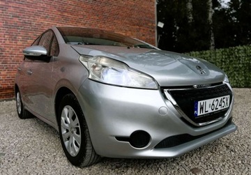 Peugeot 208 I Hatchback 3d 1.2 VTI 82KM 2013 Peugeot 208 Czujniki Kamera niski przebieg Gwarancja w cenie WarszawaVLAV, zdjęcie 36