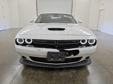 Dodge Challenger III 2019 Dodge Challenger 2019 DODGE CHALLENGER RT 5.7 Benzyna 375KM, zdjęcie 5