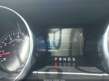 Ford Mustang VI Fastback Facelifting 5.0 Ti-VCT 450KM 2022 Ford Mustang GT Premium Fastback 2022 5.0l 5.0 Benzyna 450KM, zdjęcie 10