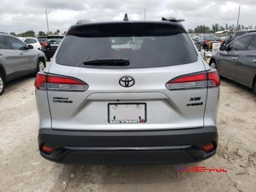 Toyota Corolla Cross 2.0 Hybrid Dynamic Force 197KM 2024 Toyota Corolla Cross 2024 r., 2,0L XSE 4x4 HYBRID 2.0 Hybryda 196KM, zdjęcie 5