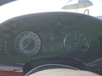 Maserati Quattroporte II 2022 Maserati Quattroporte Modena 2022 3.0l 3.0 Benzyna 424KM, zdjęcie 9