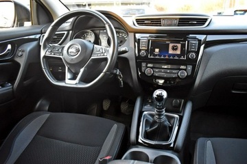 Nissan Qashqai II Crossover Facelifting 1.3DIG-T 140KM 2018 Nissan Qashqai Bezwypadkowy / Salon Polska /, zdjęcie 18