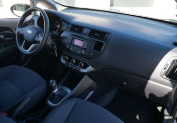 Kia Rio III Hatchback 3d 1.4 DOHC CVVT 109KM 2013 Kia Rio Kia Rio 1.4 Benzyna 109KM, zdjęcie 20